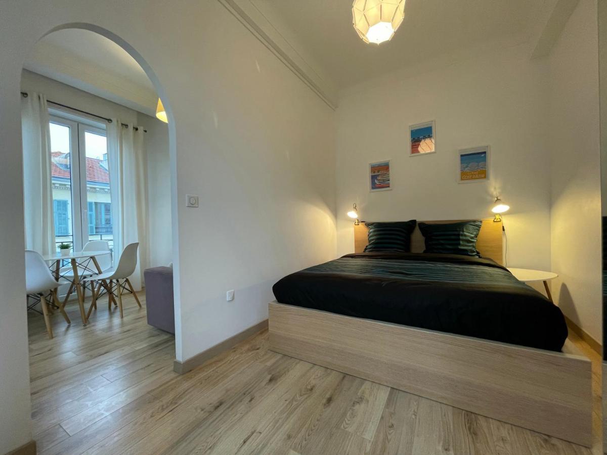 Nice Renting - Notre Dame - Cosy Loft Perfect View On The Roofs Luaran gambar
